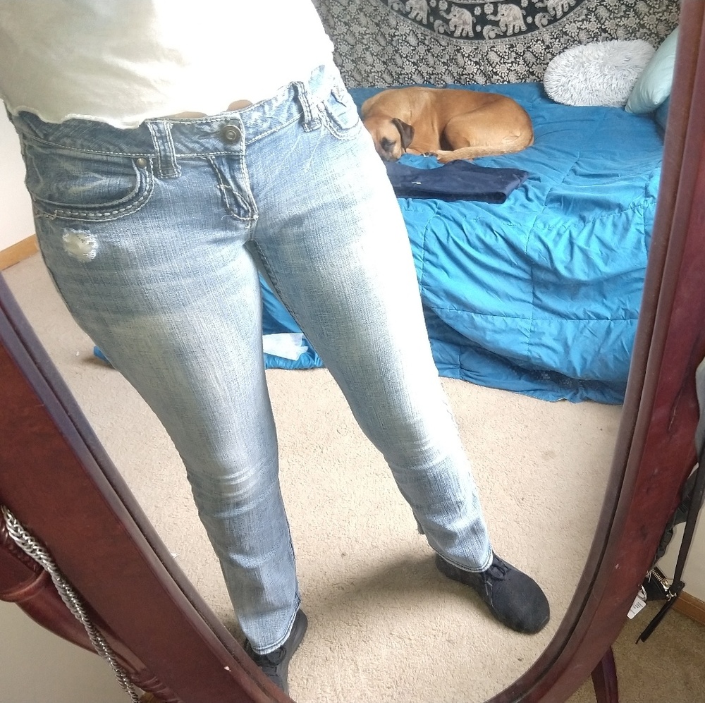 Hydraulic light wash jeans